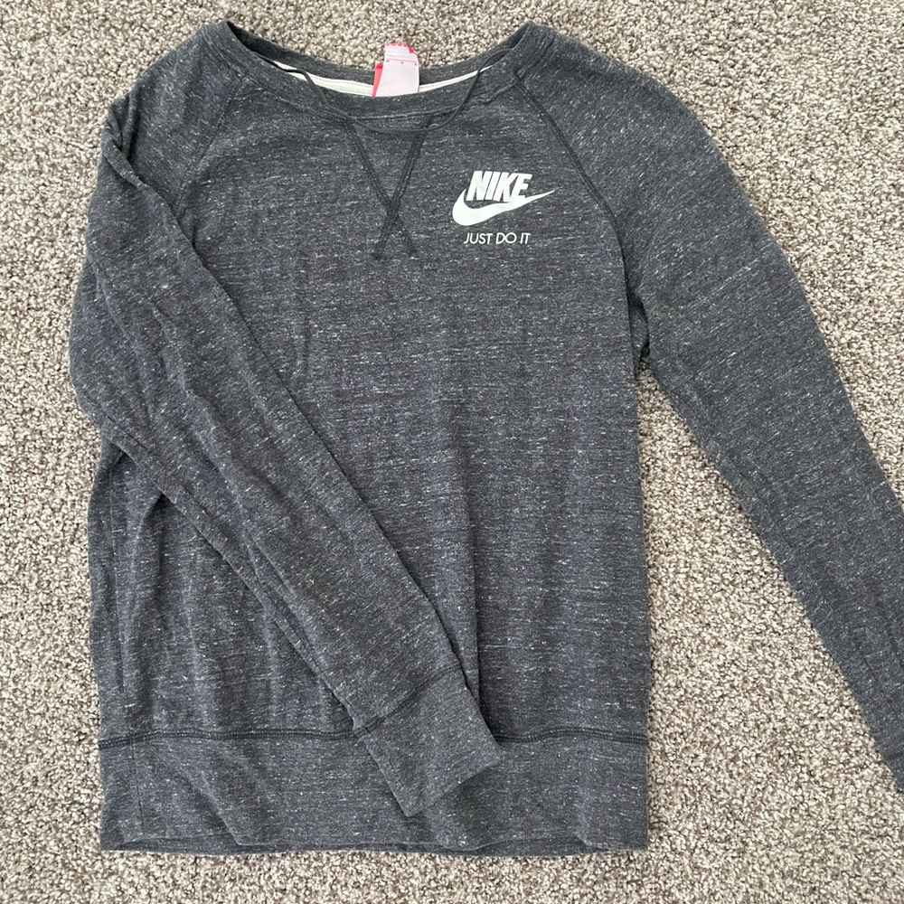 Nike LS